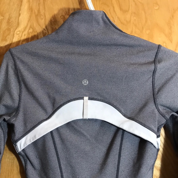 Lululemon Define Jacket - Picture 9 of 14
